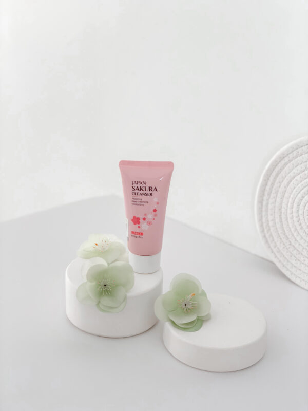 غسول ساكورا الياباني | Japanese Sakura face wash